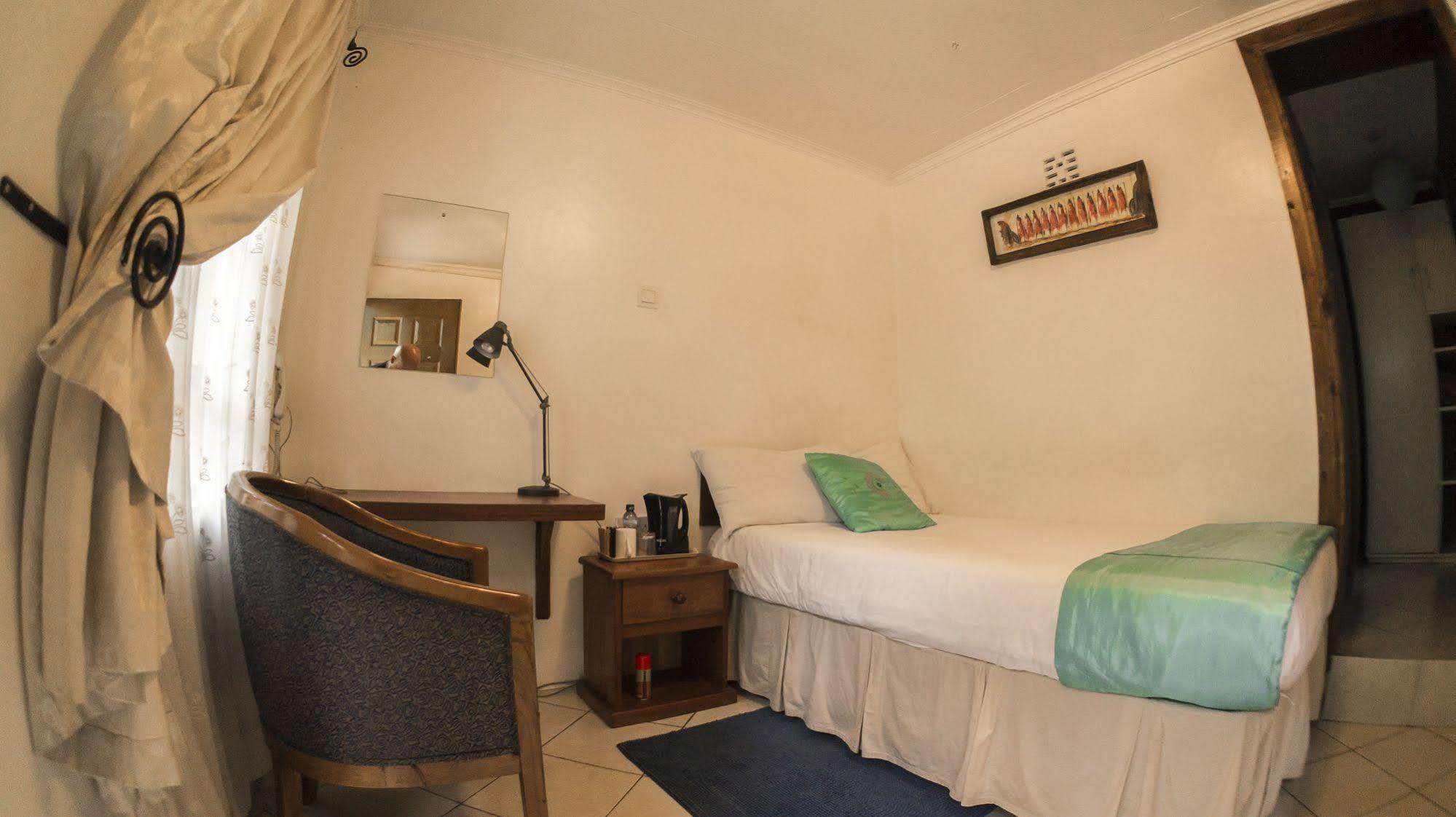 Godials Bed & Breakfast Nairobi Exterior photo